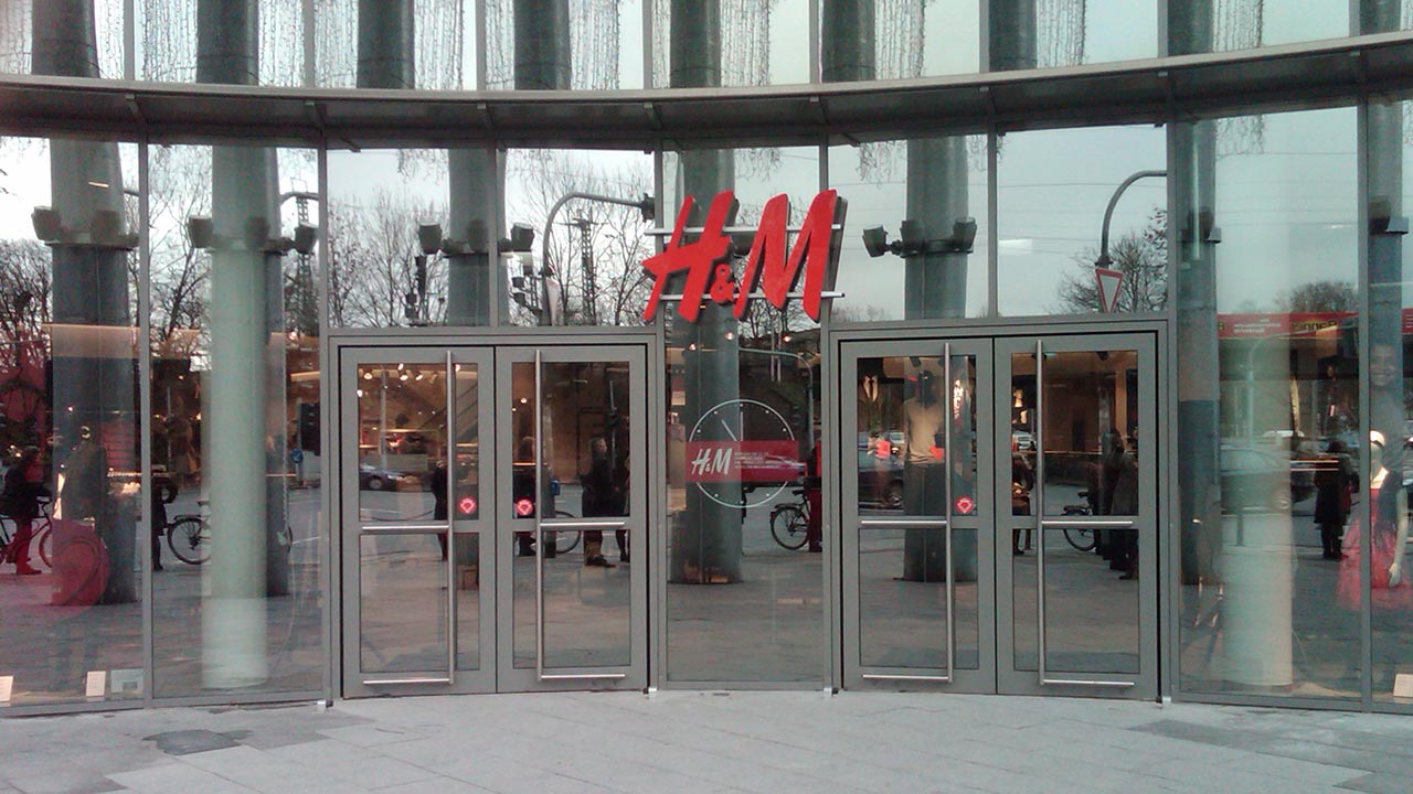 H&M Filiale Gießen Außenansicht